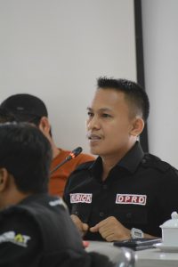 “Erik Estrada Soroti Dana CSR Kontraktor Vale: Ada yang Belum Taat, DPRD Siap Bertindak!”
