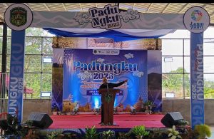 Lapangan Futsal Mangkrak Jadi Sorotan di PADUNGKU Nuha, Kades: “Jangan Biarkan Jadi Monumen Gagal”
